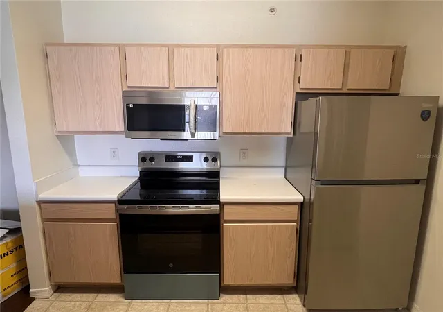 2nd image of 5459 Vineland Rd #4310, Orlando, FL 32811 | MLS# O6316903