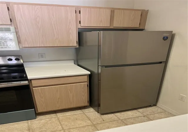 3rd image of 5459 Vineland Rd #4310, Orlando, FL 32811 | MLS# O6316903