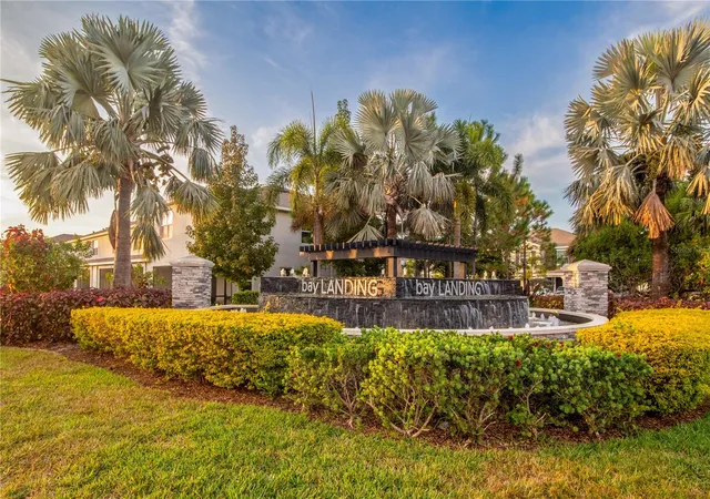Photo 2 of Townhouse for sale at 2801 Midnight Pearl Dr, Sarasota, FL 34240 | MLS# TB8395273 | Listing updated on 2026-09-05