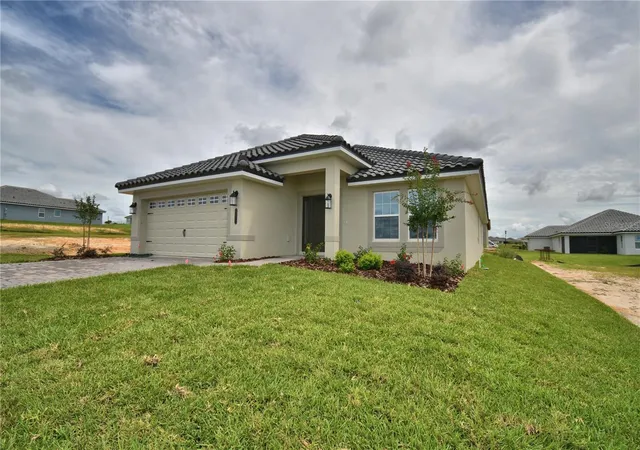 Homes for sale in Auburndale, FL | 5409 Waterside Dr, Auburndale, FL 33823 | MLS# L4953665