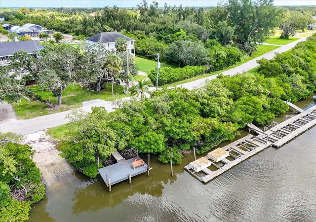 Homes for sale in Terra Ceia, FL | 107 Tillett Pl, Terra Ceia, FL 34250 | MLS# TB8395873
