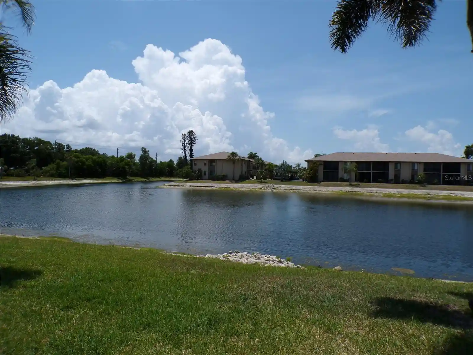 Listing Photo 32 - Condo for sale in 4016 Oakview Dr located at 4016 Oakview Dr, Port Charlotte, FL 33980 - Unit #J6