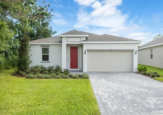 Homes for sale in Fruitland Park, FL | 778 Lemon Ave, Fruitland Park, FL 34731 | MLS# O6317626