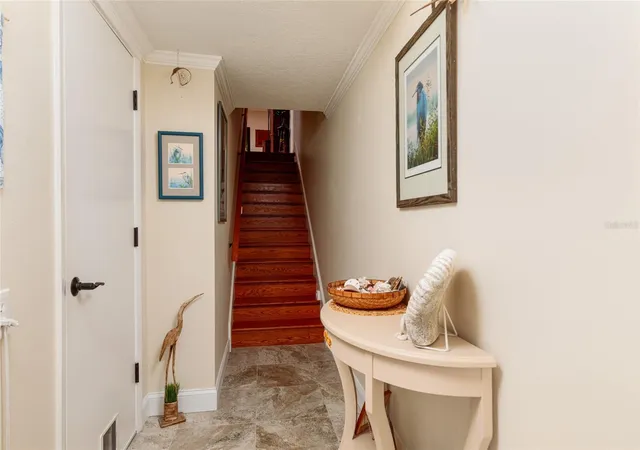 4th image of 505 Sandy Hook Rd #505, Treasure Island, FL 33706 | MLS# TB8396189