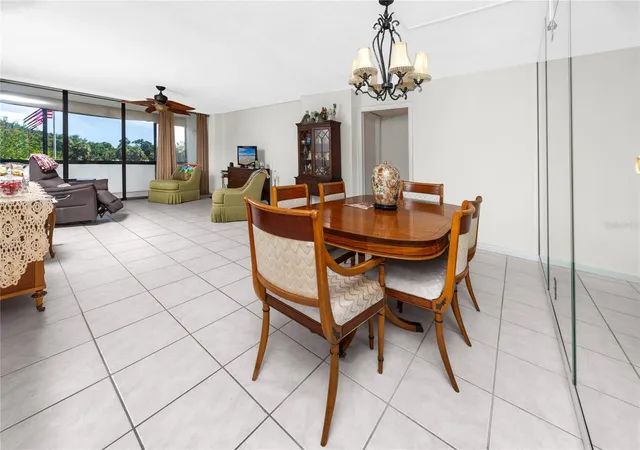 Homes for sale in Clearwater, FL | 2621 Cvs Cay Dr, Clearwater, FL 33760