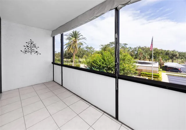 Homes for sale in Clearwater, FL | 2621 Cvs Cay Dr, Clearwater, FL 33760