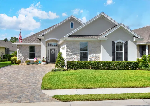 Photo 1 of Single family home for sale at 7770 Lake James Blvd, Lakeland, FL 33810 | MLS# L4953716 | Listing updated on 2026-10-19