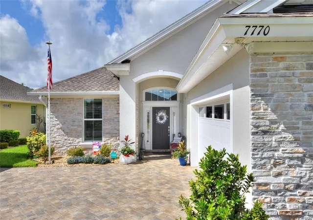 Photo 1 of Single family home for sale at 7770 Lake James Blvd, Lakeland, FL 33810 | MLS# L4953716 | Listing updated on 2026-10-19