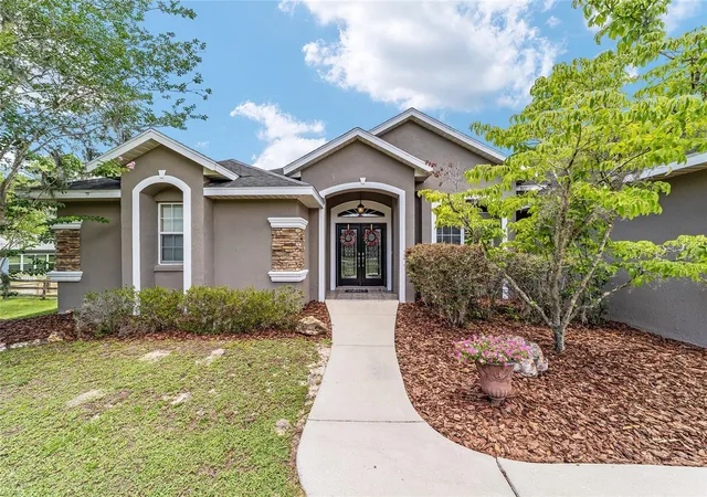 Photo 3 of Single family home for sale at 2151 Se 59th Street, Ocala, FL 34480 | MLS# OM703624 | Listing updated on 2026-09-18