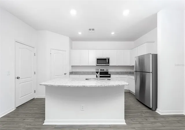4th image of 3808 Corsican Pl, Lake Alfred, FL 33850 | MLS# TB8397001