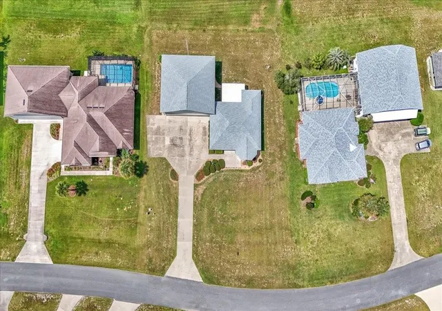 32nd image of 9700 Se 72nd Ave, Ocala, FL 34472 | MLS# OM703716