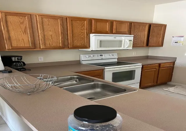 Photo 2 of Townhouse for sale at 4529 Alberto Cir, Kissimmee, FL 34746 | MLS# O6318625 | Listing updated on 2026-10-08