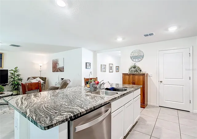 Photo 4 of Single family home for sale at 7161 SW 135th Place, Ocala, FL 34473 | MLS# O6318780 | Listing updated on 2026-08-31