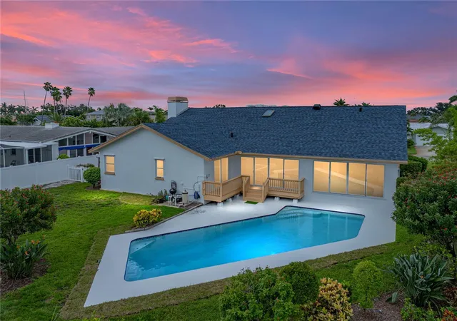 Photo 4 of Single family home for sale at 366 6Th Ave N, Tierra Verde, FL 33715 | MLS# TB8397452 | Listing updated on 2026-10-16