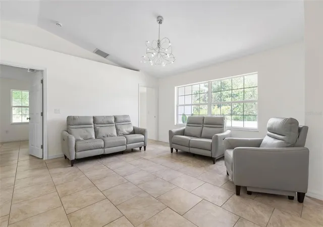 5th image of 23 Pennfield Ln, Palm Coast, FL 32164 | MLS# FC310572