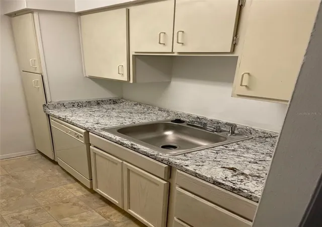 Photo 3 of Condo for sale at 415 Wymore Rd #101, Altamonte Springs, FL 32714 | MLS# O6318992 | Listing updated on 2026-02-26