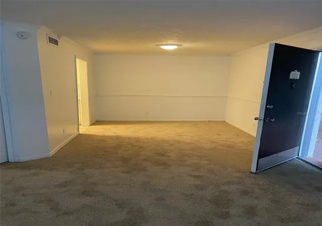 Photo 4 of Condo for sale at 415 Wymore Rd #101, Altamonte Springs, FL 32714 | MLS# O6318992 | Listing updated on 2026-02-26