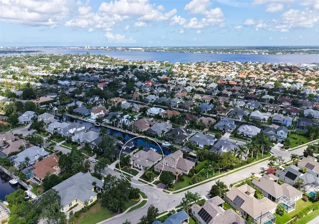 2nd image of 4735 Starboard Dr, Bradenton, FL 34208 | MLS# A4656161