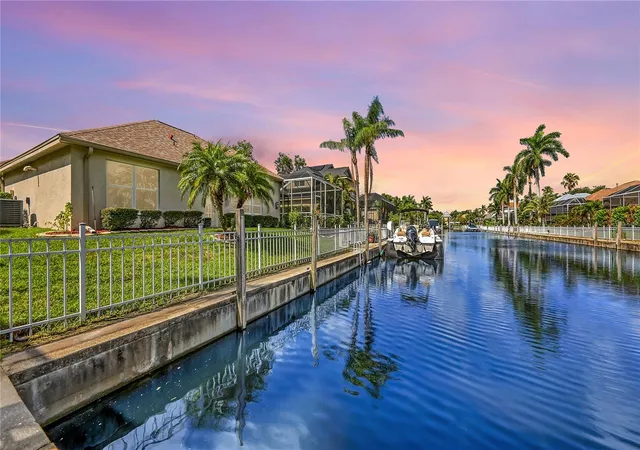5th image of 4735 Starboard Dr, Bradenton, FL 34208 | MLS# A4656161