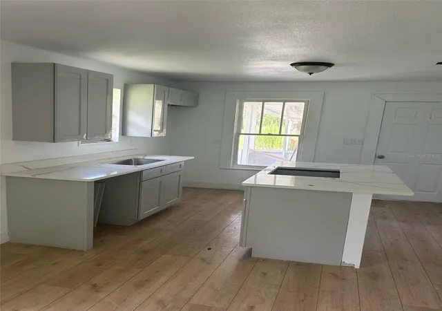 Photo 4 of Sale Pending at 1059 S Moody Rd, Palatka, FL 32177 | MLS# O6319122 | Listing updated on 2026-02-02