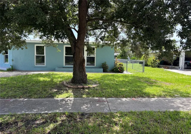 Photo 4 of Single family home for sale at 2513 Ambrose Ln, Port Charlotte, FL 33952 | MLS# C7511302 | Listing updated on 2026-09-22