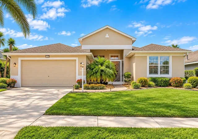 Photo 1 of Single family home for sale at 27328 Pine Straw Rd, Leesburg, FL 34748 | MLS# G5098428 | Listing updated on 2026-10-08