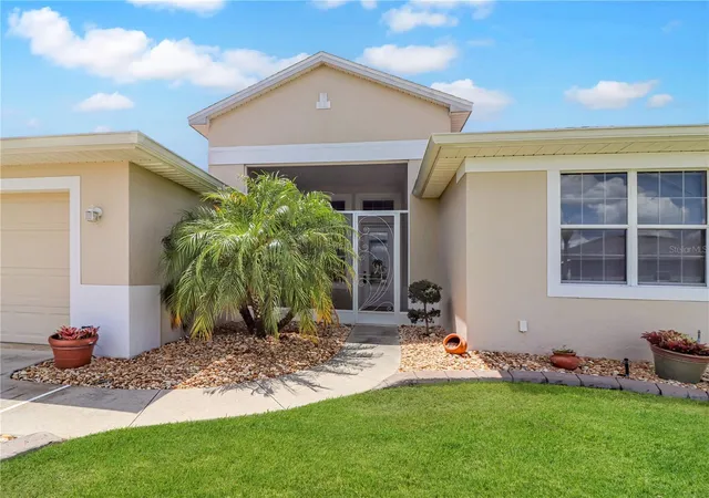 Photo 2 of Single family home for sale at 27328 Pine Straw Rd, Leesburg, FL 34748 | MLS# G5098428 | Listing updated on 2026-10-08