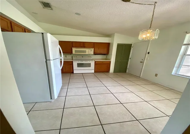 3rd image of 5230 Clarion Oaks Dr, Orlando, FL 32808 | MLS# S5129239