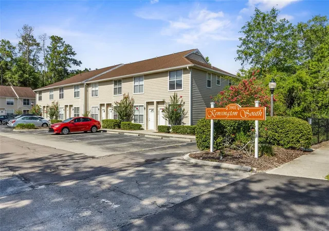Photo 1 of Townhouse for sale at 3901 Sw 20th Ave #806, Gainesville, FL 32607 | MLS# GC531815 | Listing updated on 2026-09-19