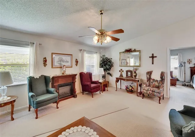 Homes for sale in Lakeland, FL | 3154 Prairie Dunes Cir W, Lakeland, FL 33810 | MLS# B4901969