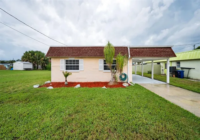 Homes for sale in Hudson, FL | 13232 Carol Dr, Hudson, FL 34667 | MLS# TB8398312