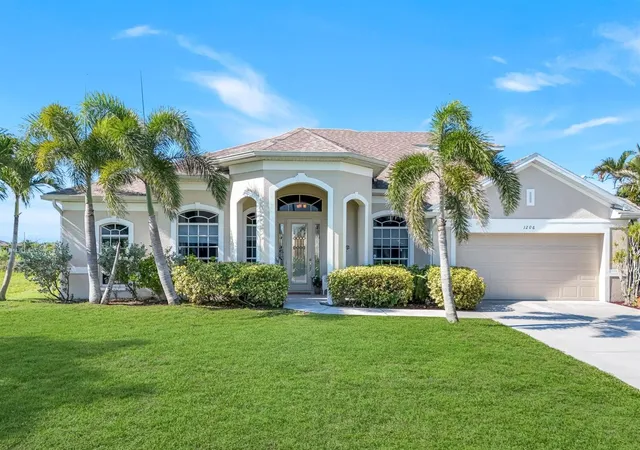 Homes for sale in Cape Coral, FL | 1206 Nw 18th Ter, Cape Coral, FL 33993 | MLS# A4656326