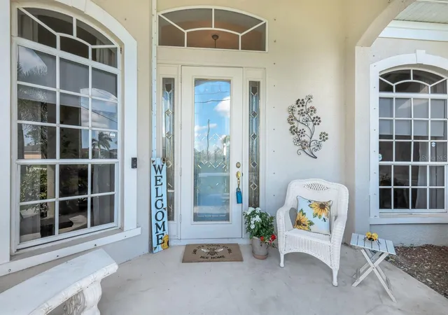 Homes for sale in Cape Coral, FL | 1206 Nw 18th Ter, Cape Coral, FL 33993 | MLS# A4656326