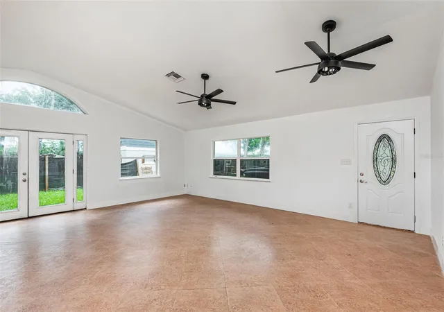 4th image of 4085 Cypress Bend, Geneva, FL 32732 | MLS# O6319553