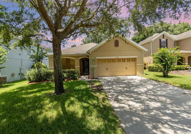 2nd image of 30308 Cheval St, Mount Dora, FL 32757 | MLS# O6319648
