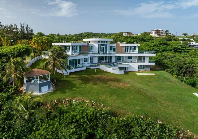 Homes for sale in Quebradillas, PR | 991 Calle Estacion, Quebradillas, PR 00678 | MLS# PR9114395