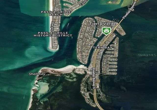 Homes for sale in St Petersburg, FL | 340 Pinellas Bayway, St Petersburg, FL 33715 | Houzeo