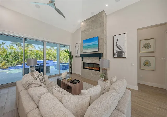 Photo 4 of Single family home for sale at 8009 20th Place W, Bradenton, FL 34209 | MLS# A4656597 | Listing updated on 2026-06-10