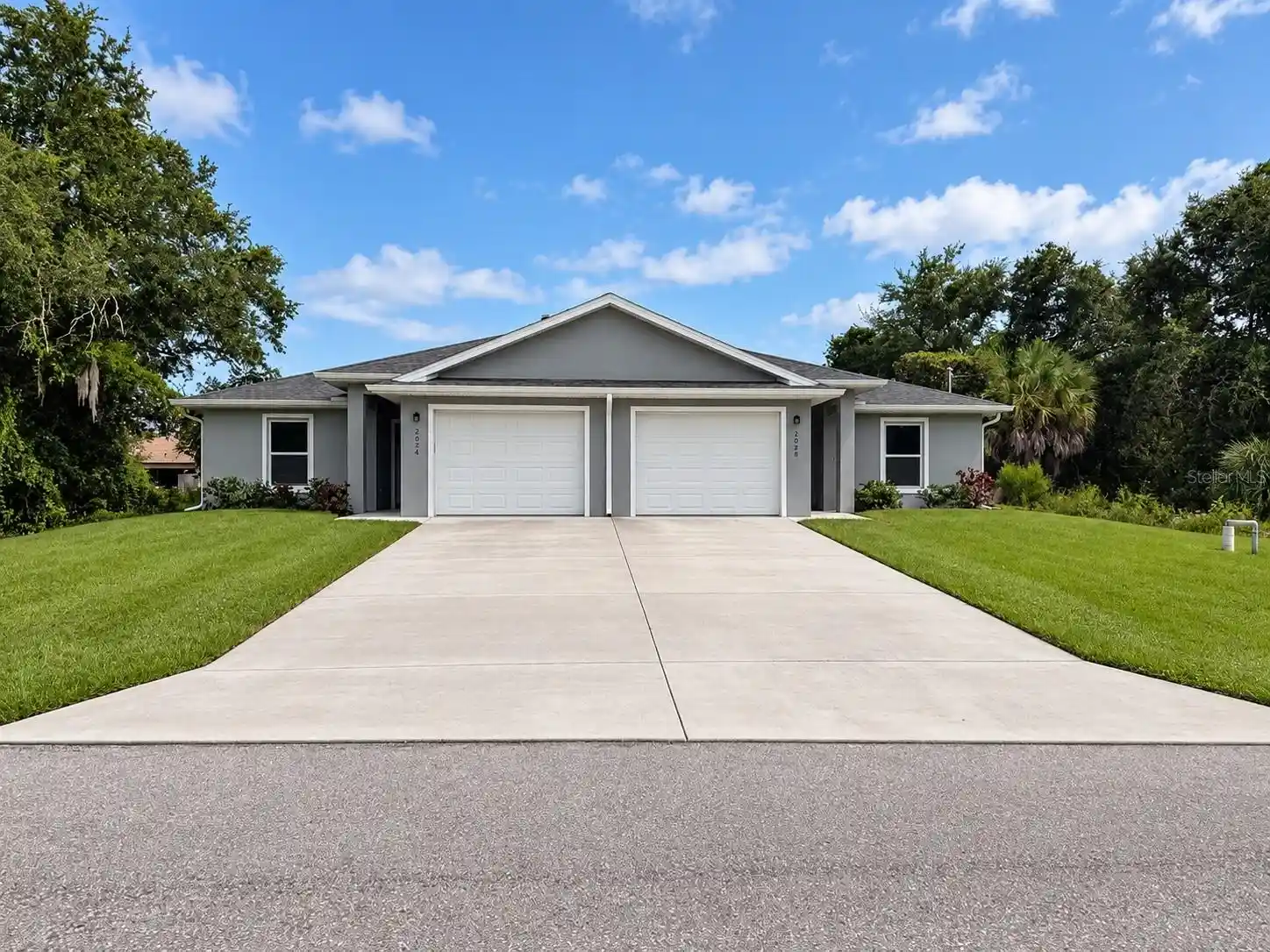 Listing Photo 1 - Condo for sale in 2078 Dorion St located at 2078 Dorion St, PORT CHARLOTTE, FL 33948 - Unit 2078 Dorion St