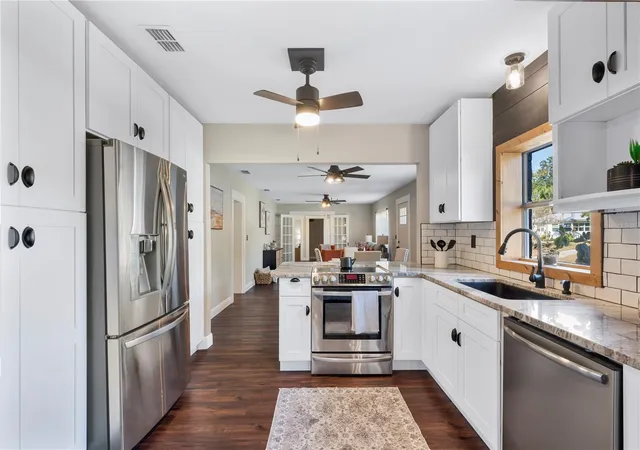 4th image of 504 Prado Pl, Lakeland, FL 33803 | MLS# L4953934