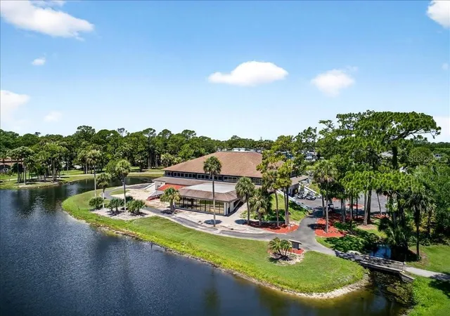 39th image of 133 Blue Heron Dr #D, Daytona Beach, FL 32119 | MLS# FC310736