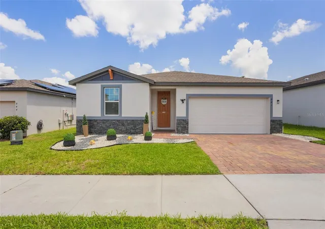 Photo 1 of Single family home for sale at 840 Teton St, Haines City, FL 33844 | MLS# O6320731 | Listing updated on 2026-08-04