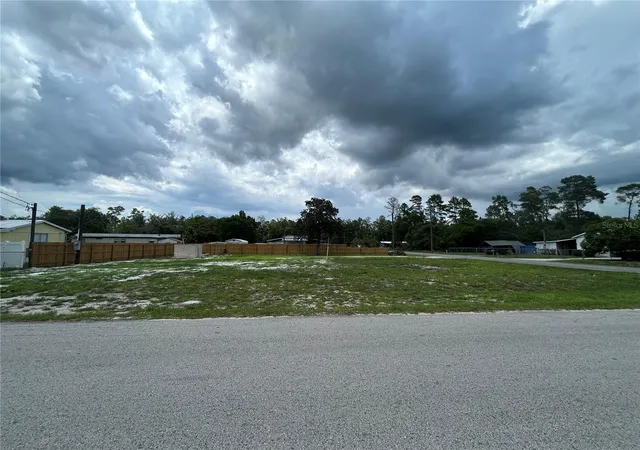 Homes for sale in Paisley, FL | 28245 Bougainvillea Ave, Paisley, FL 32767 | MLS# G5098695