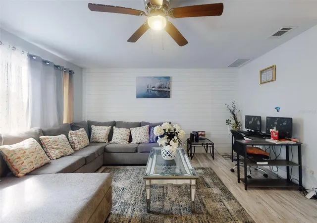 Photo 3 of Single family home for sale at 5476 W Bayshore Dr, Port Orange, FL 32127 | MLS# NS1085273 | Listing updated on 2026-03-26