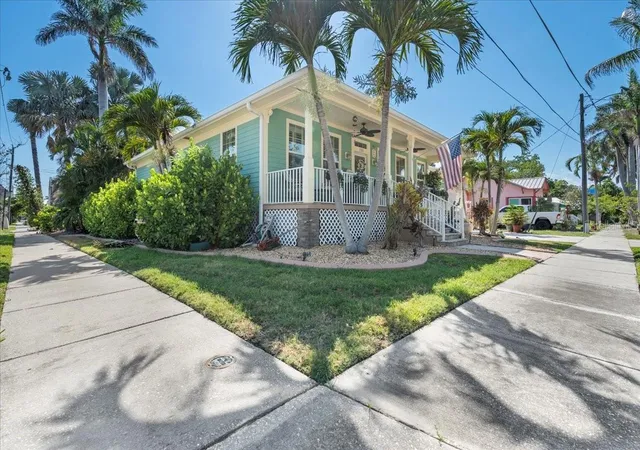 4th image of 233 Durrance St, Punta Gorda, FL 33950 | MLS# C7511555