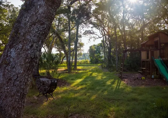 5th image of 10 Lexington Ct, Flagler Beach, FL 32136 | MLS# FC310763