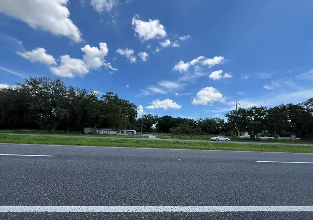 Photo 1 of Land for sale at 411 Alibrandi Rd, Leesburg, FL 34748 | MLS# G5098737 | Listing updated on 2026-01-25