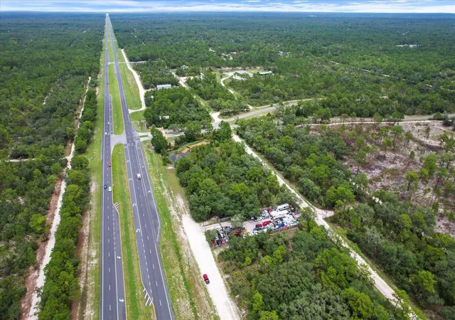 4th image of 17192 Nicasio Jay Ave, Brooksville, FL 34614 | MLS# OM704256