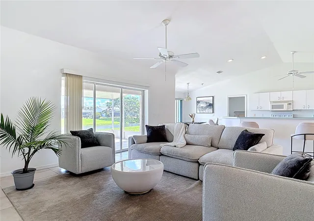 5th image of 104 Mark Twain Ln, Rotonda West, FL 33947 | MLS# D6142852