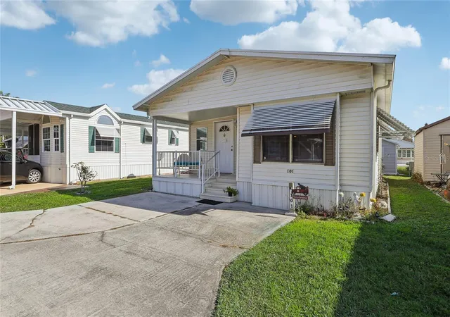 2nd image of 101 Citrus Ridge Dr, Davenport, FL 33837 | MLS# S5129597
